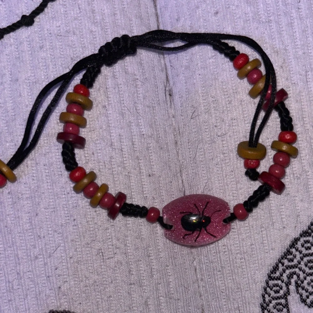 Bracelets - Picture 7 of 8